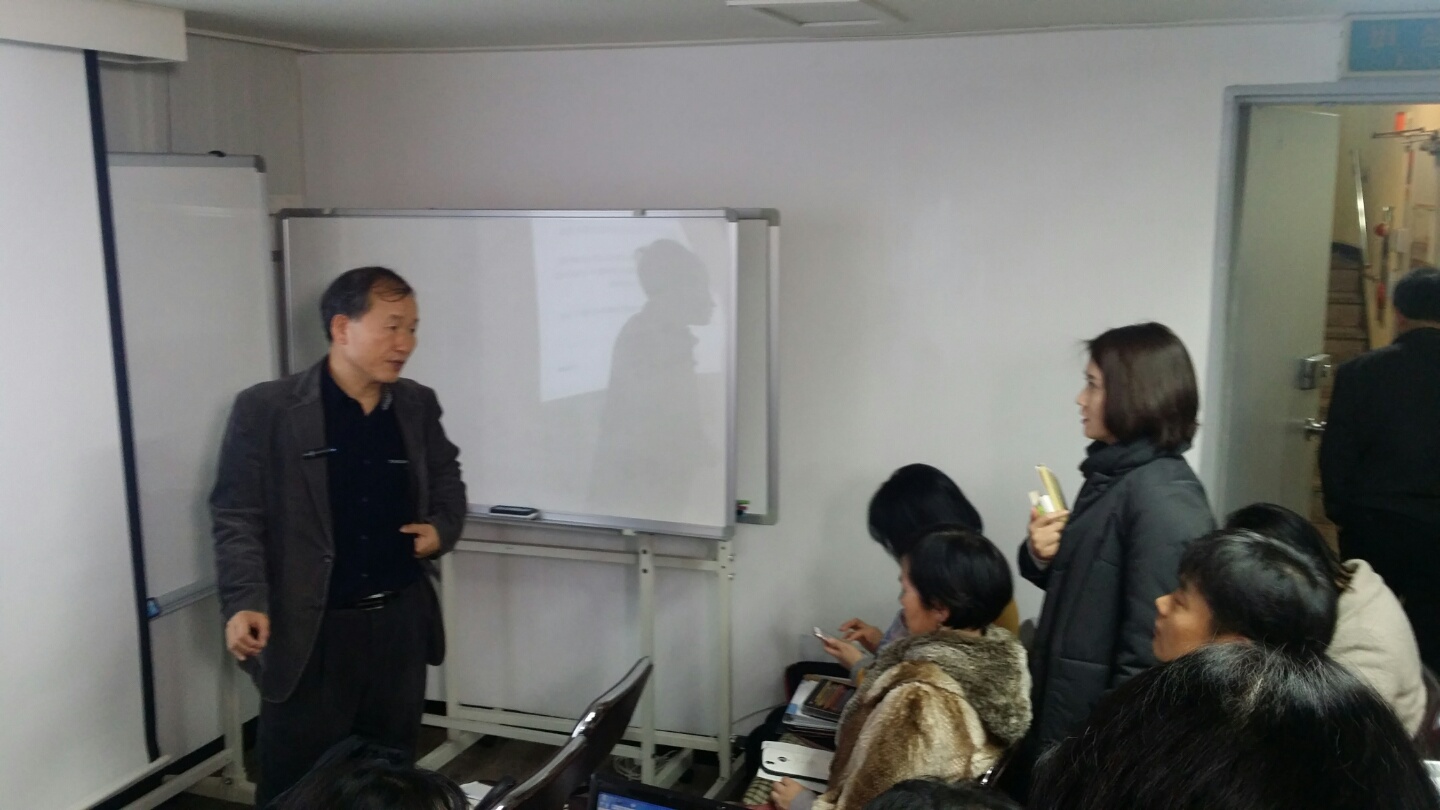 4축퇴성모호성복잡성-창의성의 속성.jpg