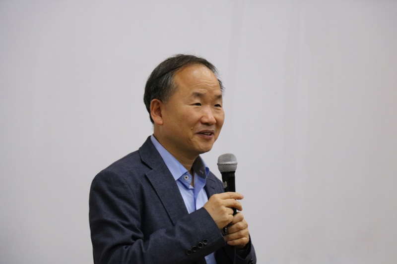 145.JPG