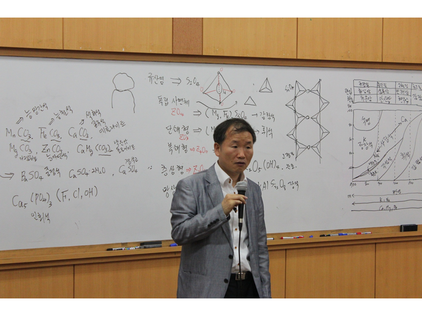 슬라이드25.PNG