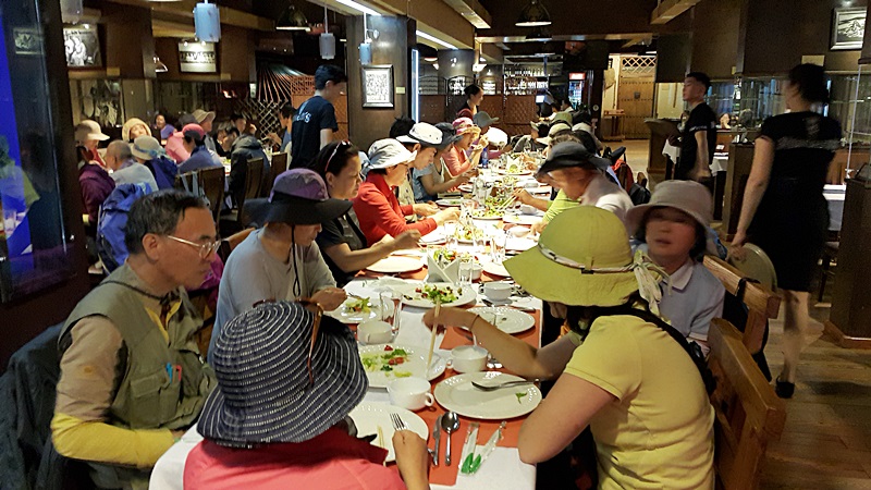20160827_193558.jpg