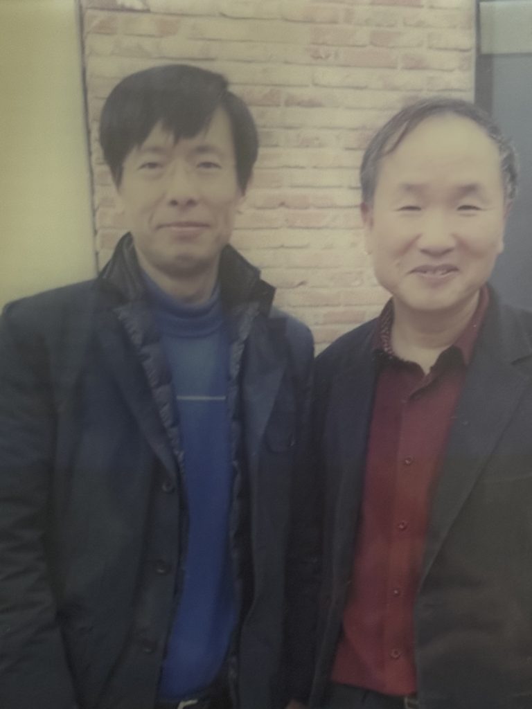 지역별 소모임을 할 수 있는 게시판을 하나 만들면 어떨까요?