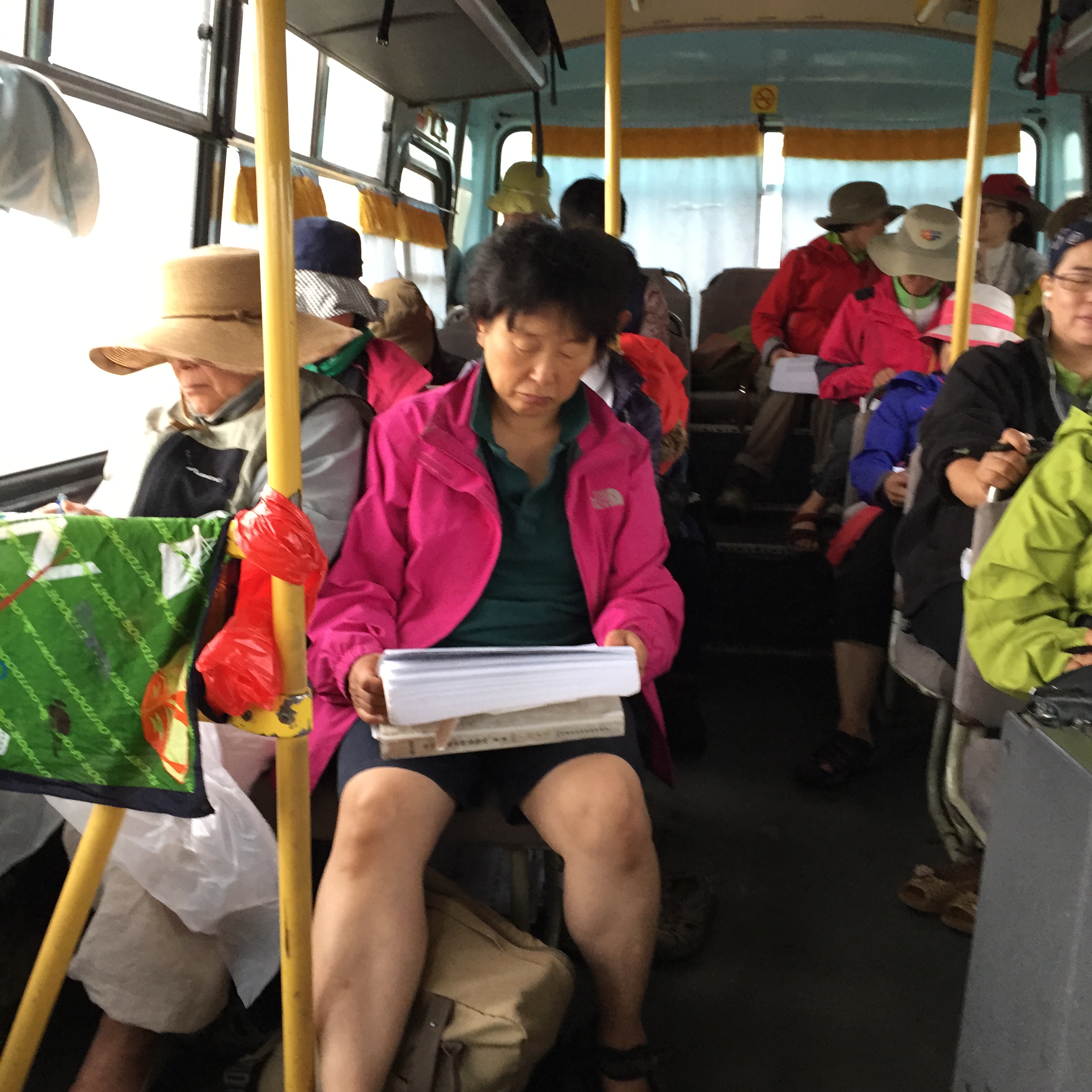 IMG_3970.JPG : 몽골 탐사 2진(읽고 듣고 또 읽고)